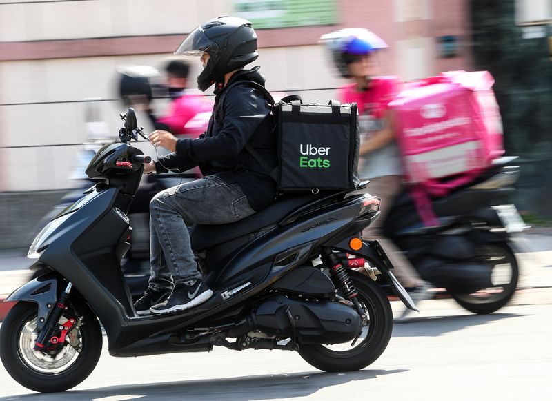 Uber Eats 7月調漲商家服務費 專家解析外送價格短期不漲關鍵