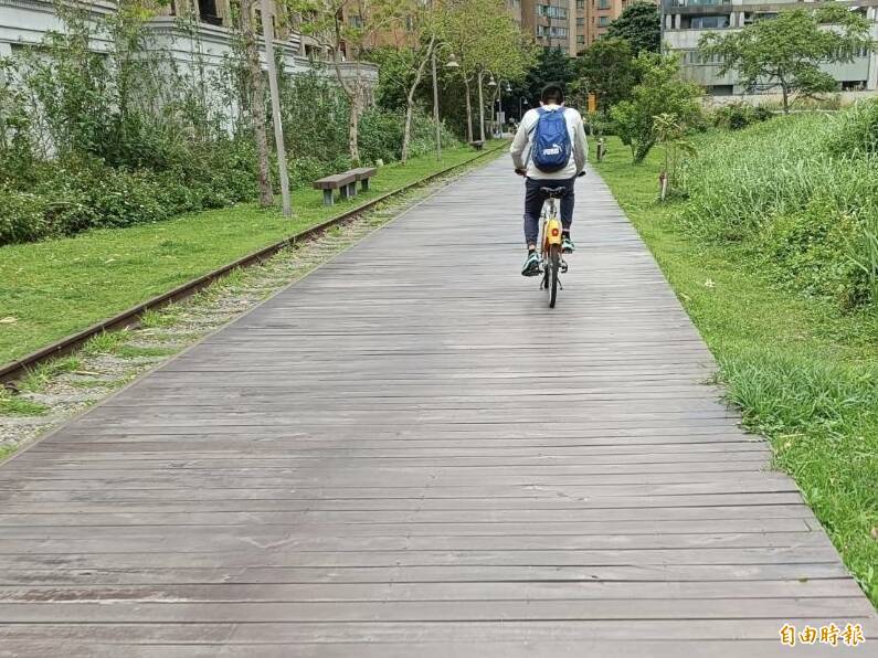 桃林自行車道木棧道危機！3.2公里硬鋪面改造年底完工