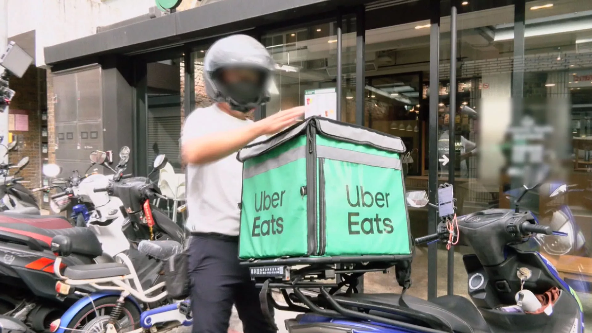 Uber Eats 7/21起調漲商家抽成 最高35%引爆業界反彈