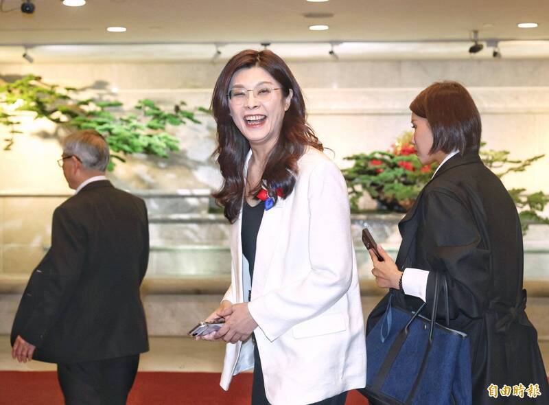 軍購條例協商陷延宕 綠營質疑藍營配合鄭麗文訪中行程