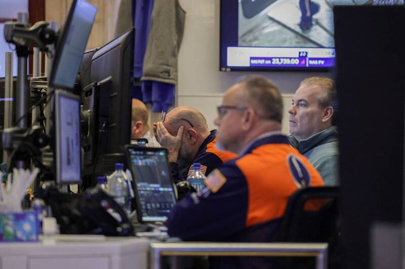 油價暴漲11%衝擊美股！道瓊震盪收黑61點 台積電ADR同步下挫