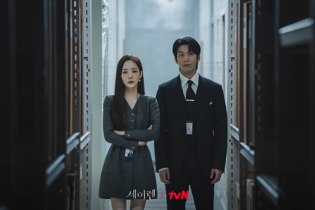 《魔女之吻》顛覆原著真凶設定！朴敏英黑寡婦形象引爆最終懸念