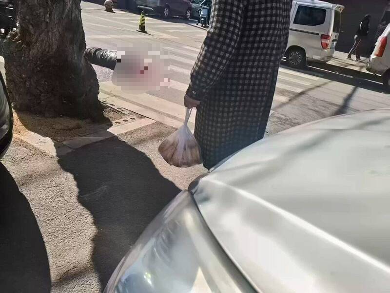 中國半月內3起「獻忠事件」：當街砍頭、推土機衝撞，為何社會戾氣暴增？