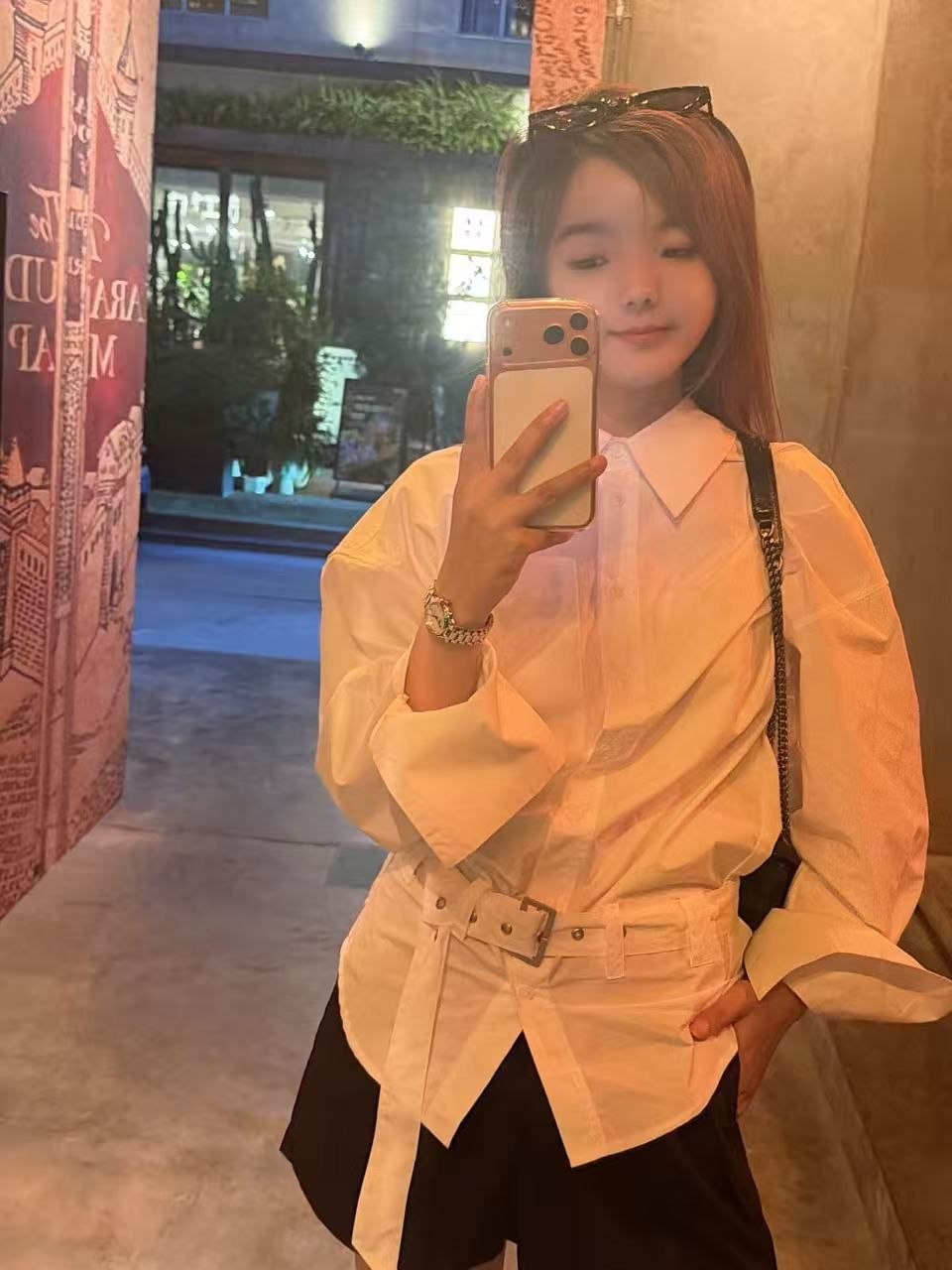 打底褲 Xiucut 與悅己美學：2025 年女性穿搭數據全解析