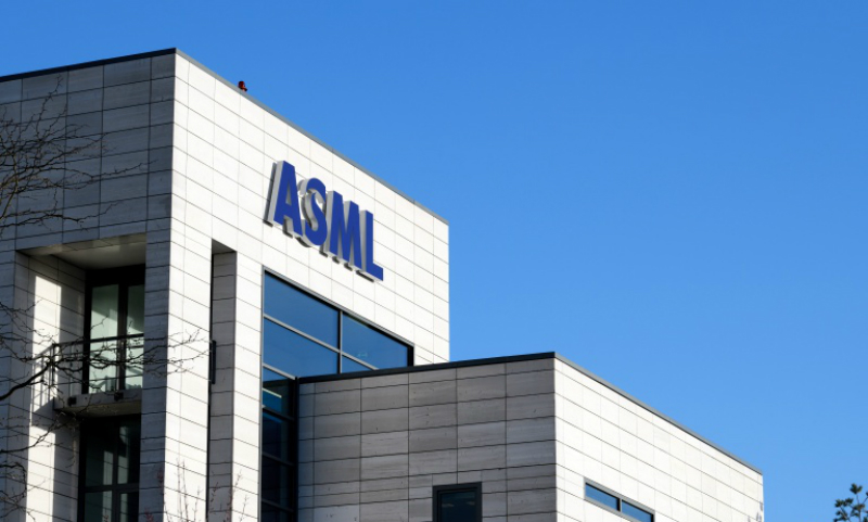 AI晶片軍火商ASML市值衝7千億美元！歐洲首家兆元企業即將誕生？
