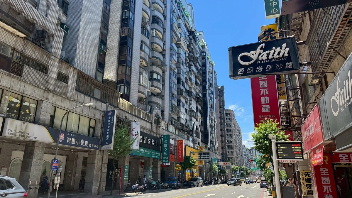 房市冷卻，真該鬆綁？貸款集中度降至35.17%，資金「換桌賭」金融風險誰擔？