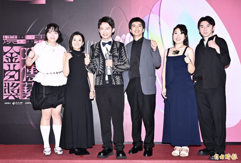 第37屆傳藝金曲獎揭曉！義興閣掌中劇團雙料大贏家，傳統藝術如何跨越時代藩籬？