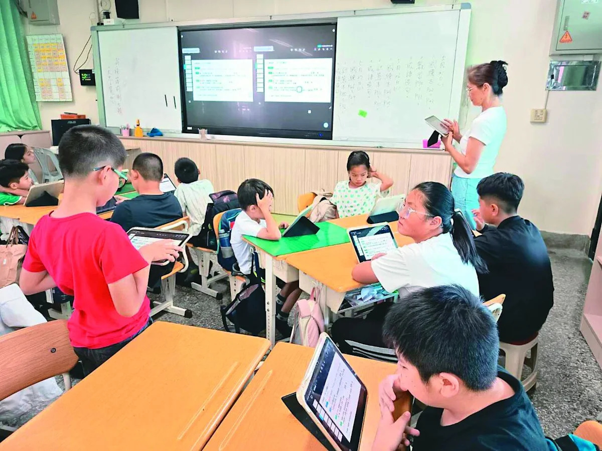 新《學校衛生法》3C管制恐成「三不管」地帶？基層教師憂心3大配套缺口
